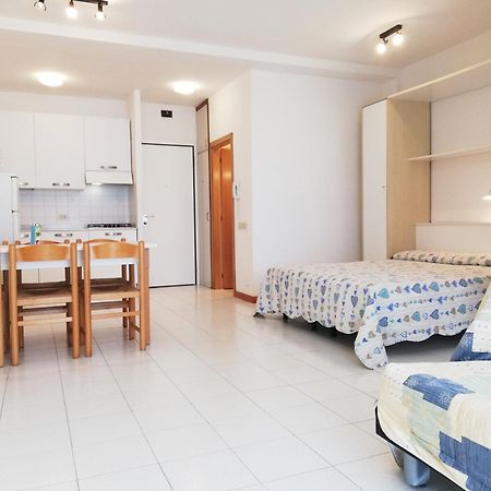 Playa Grande Apartment Лидо ди Йезоло Екстериор снимка