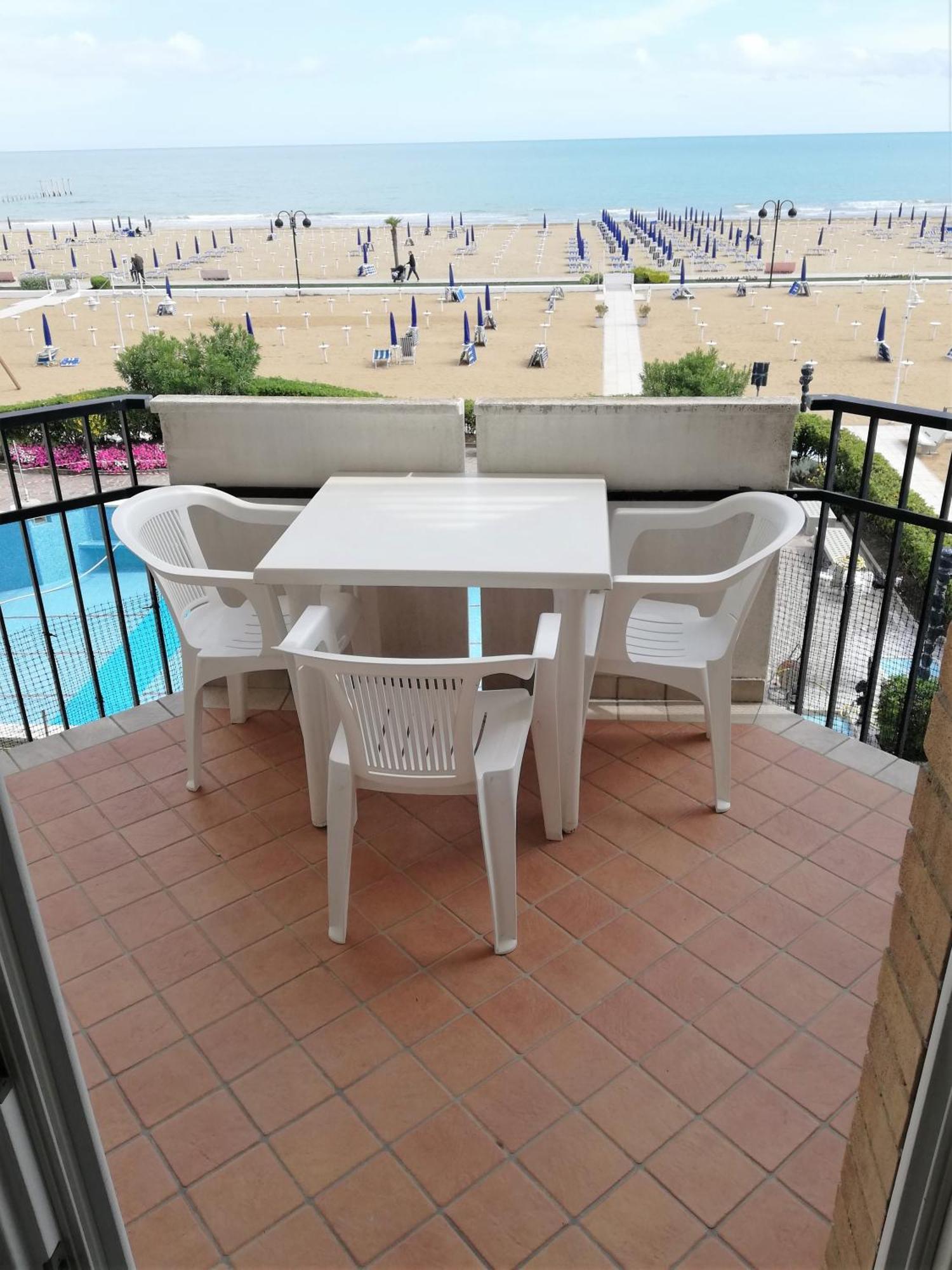 Playa Grande Apartment Лидо ди Йезоло Екстериор снимка